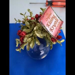 The Original Kissing Krystal By Noelle Ornament Mistletoe Christmas Ornament